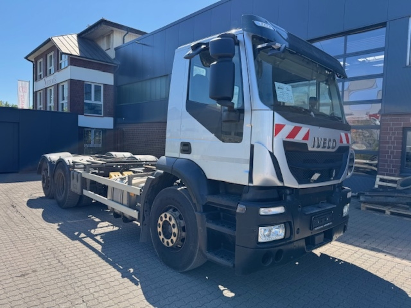 Iveco Iveco Stralis 400 6x2 Euro6 Chassis