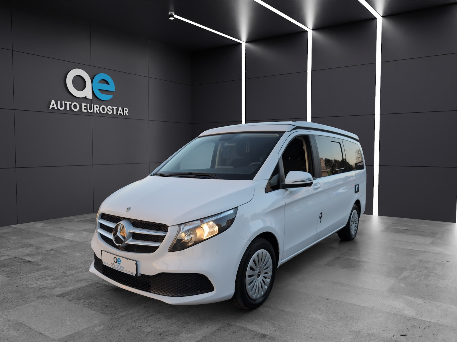 Mercedes-Benz V 220