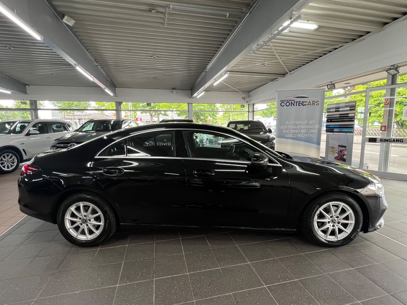 Mercedes-Benz CLA 180