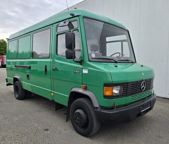 Mercedes-Benz 711 D Vario Gefangenentransporter Polizei HU NEU