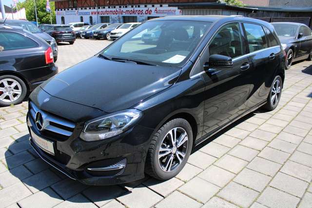 Mercedes-Benz B 180