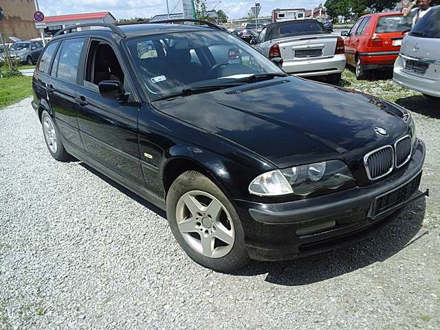 BMW 320