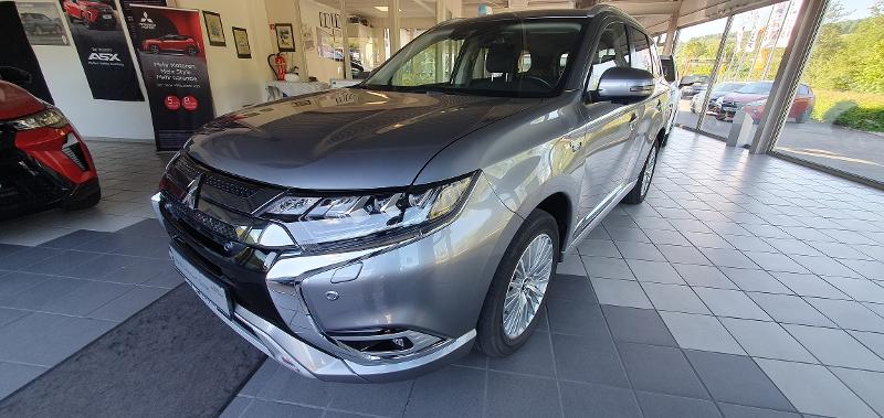 Mitsubishi Plug-in Hybrid Outlander