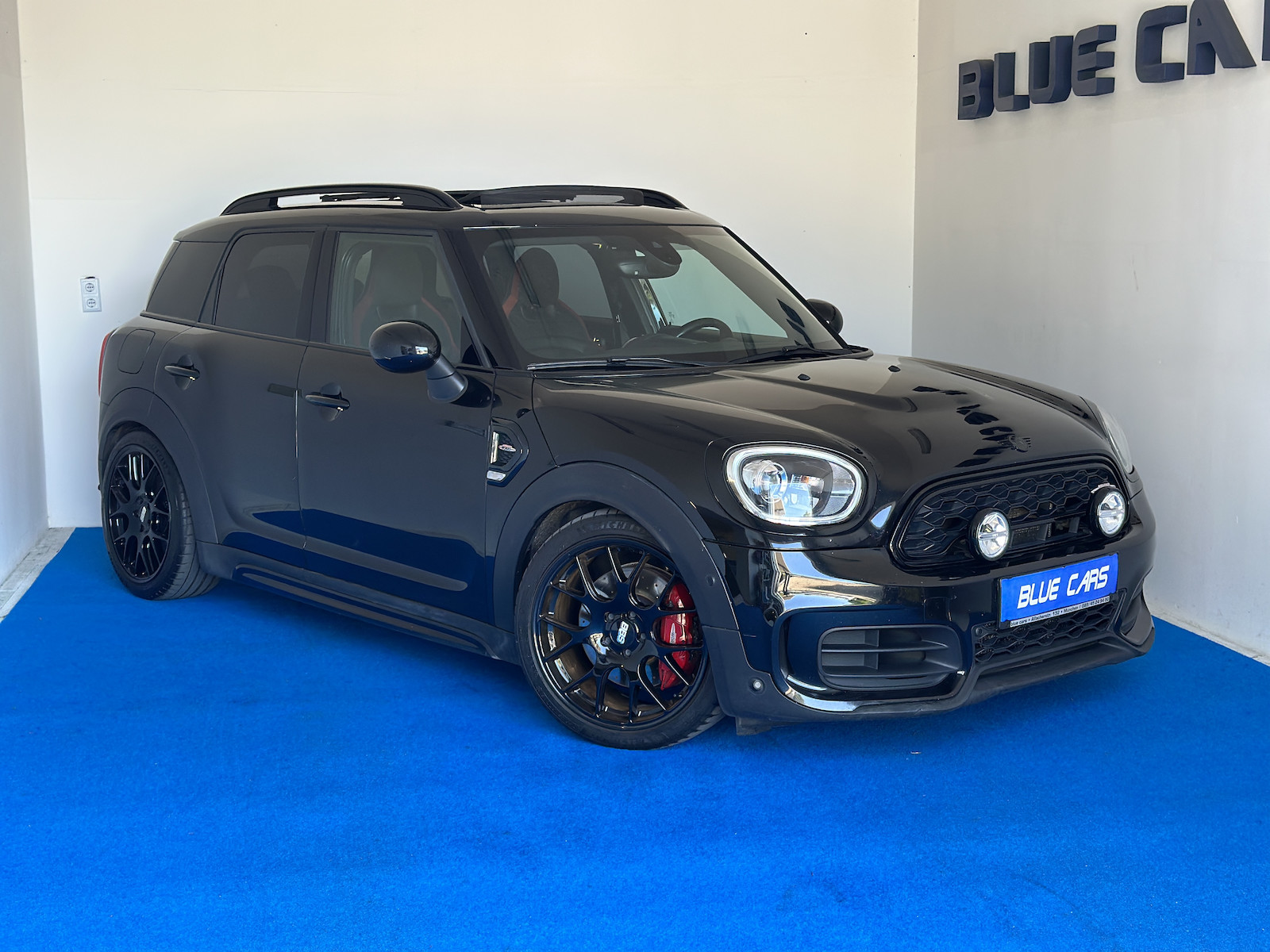 MINI John Cooper Works Countryman