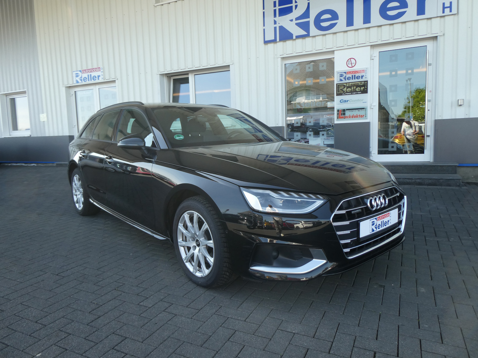 Audi A4