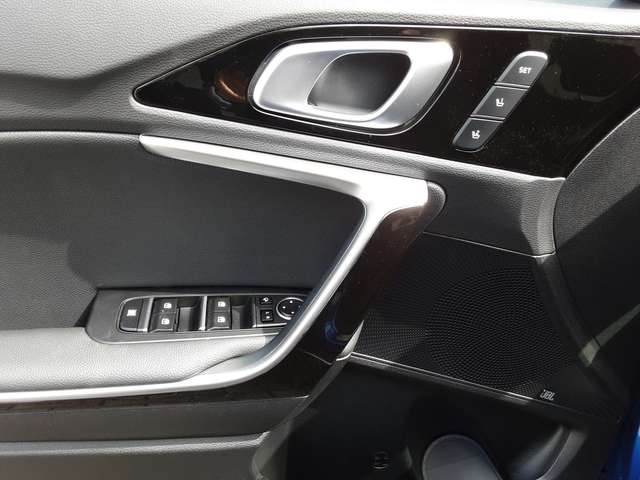 Kia XCeed – Bild 12