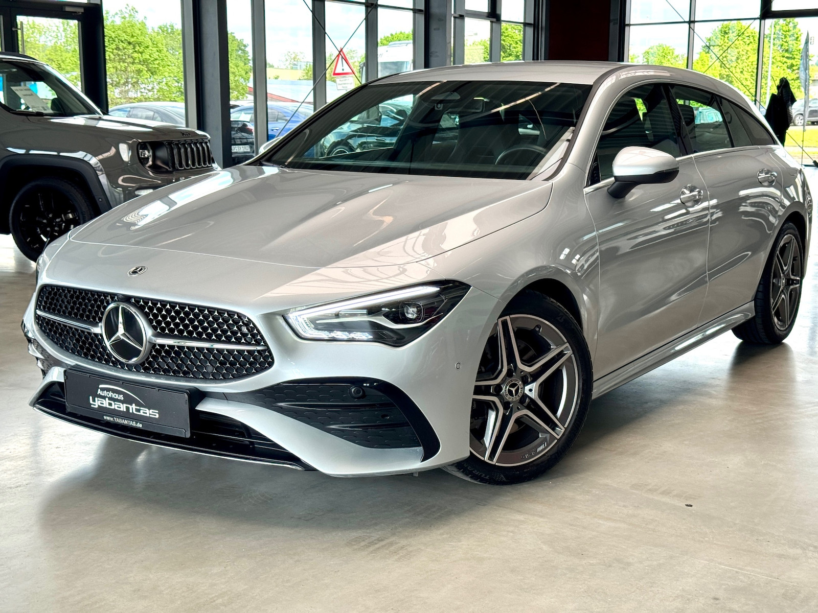 Mercedes-Benz CLA 220 Shooting Brake