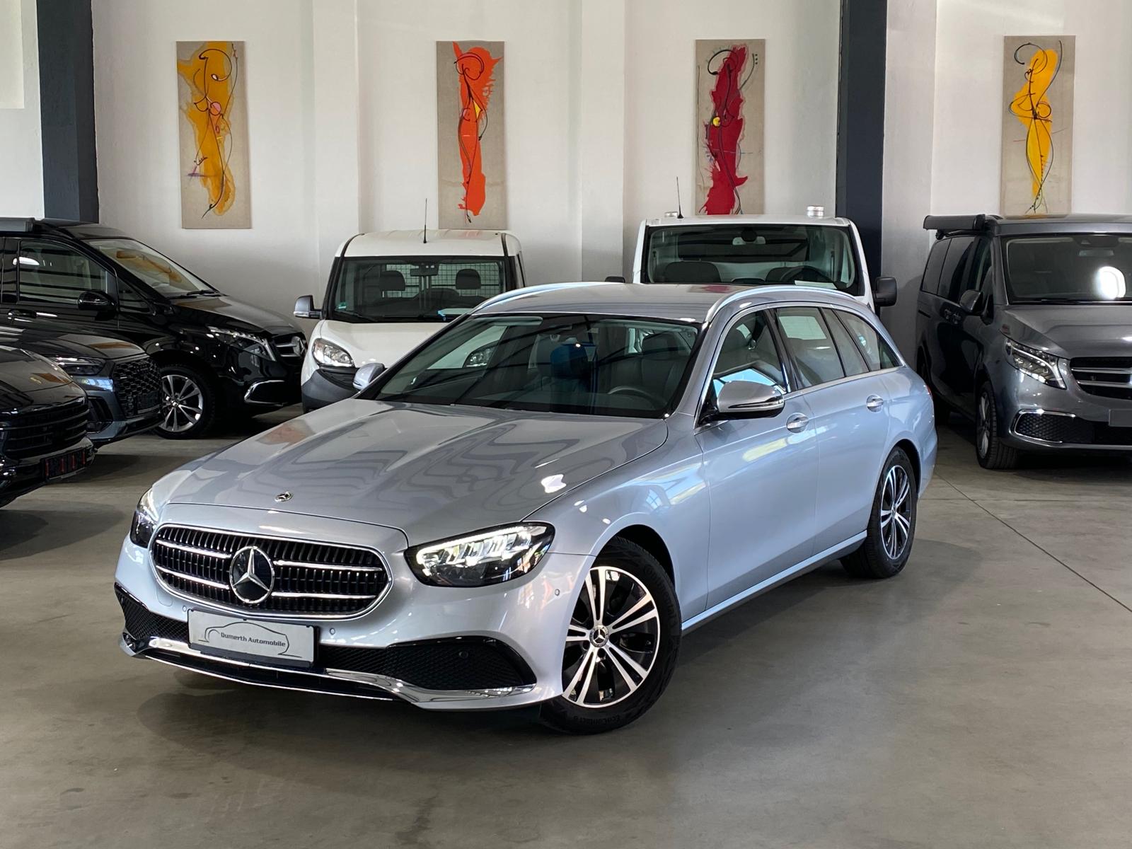 Mercedes-Benz E 200