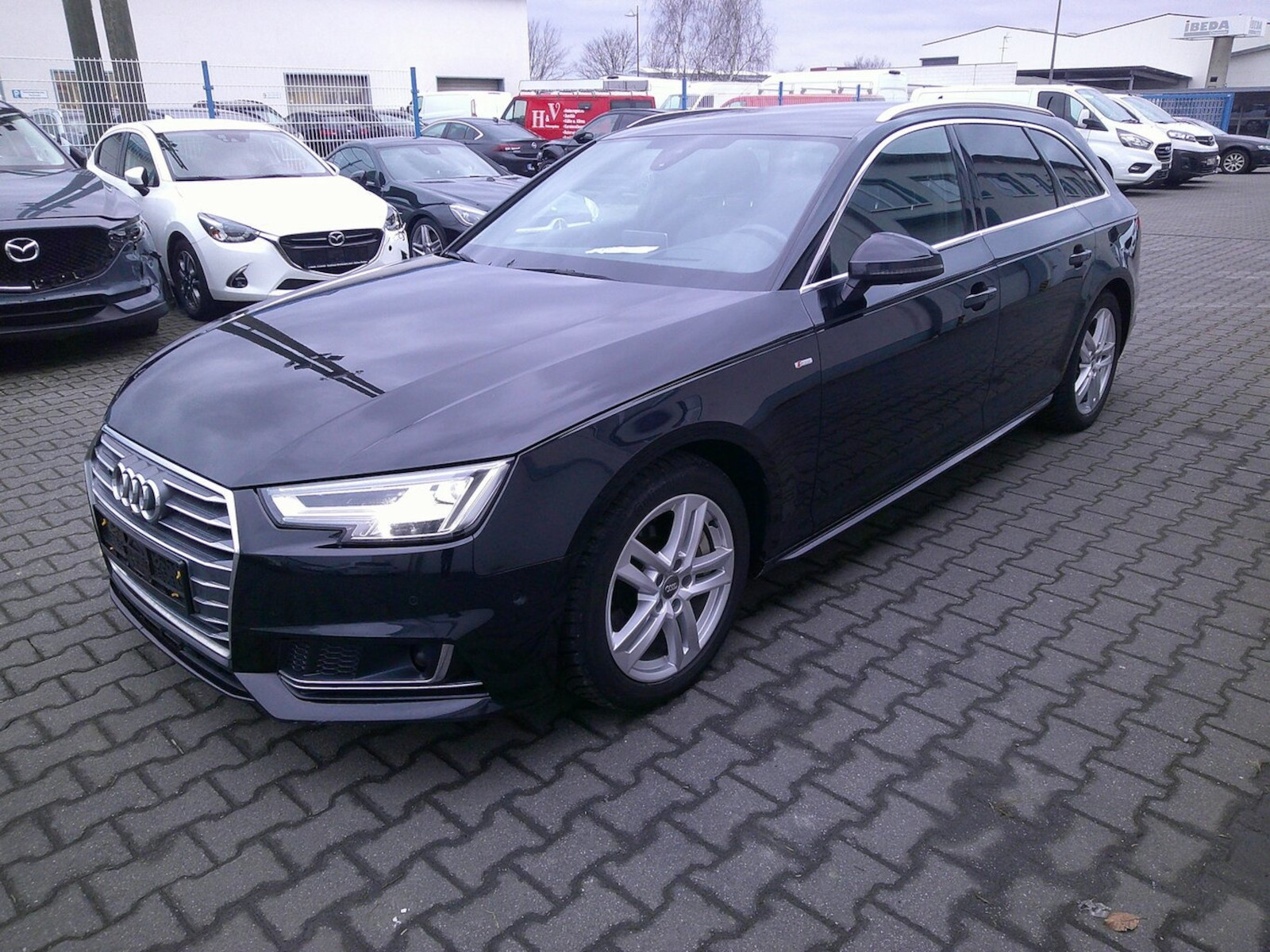 Audi A4