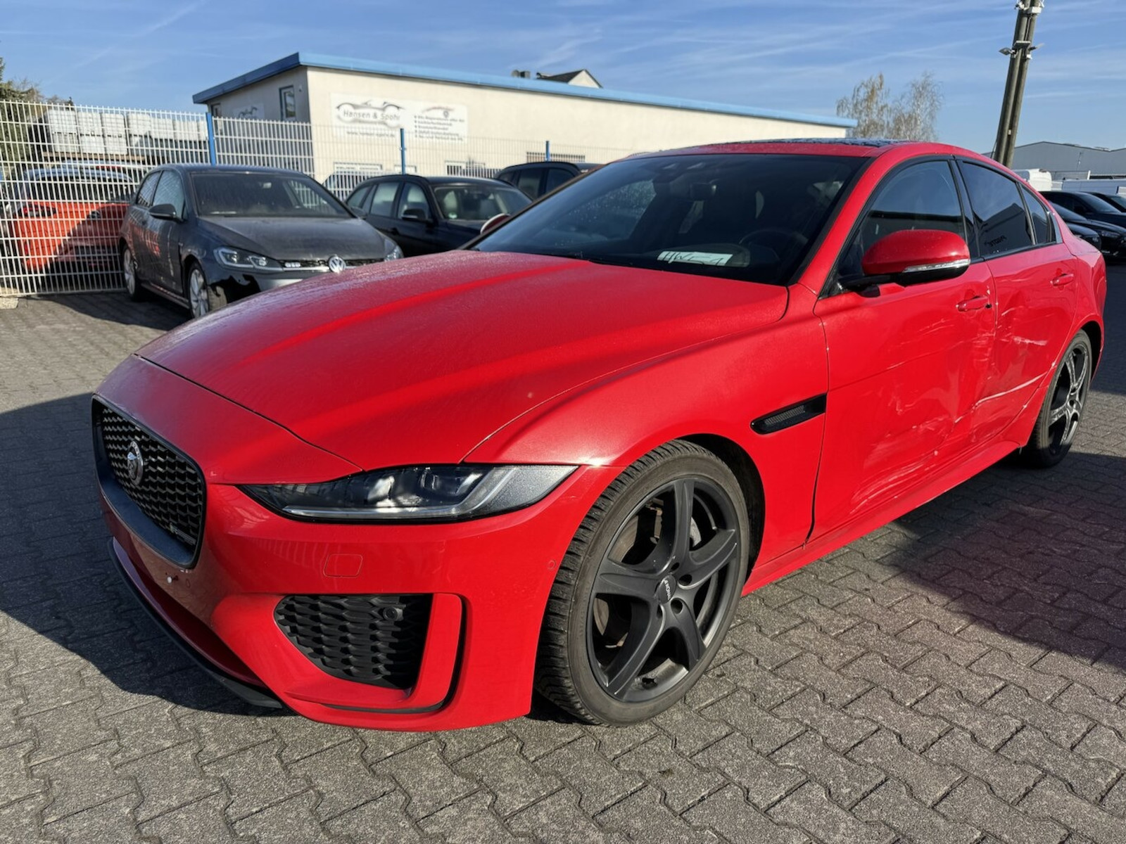 Jaguar XE