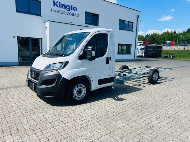 Fiat Ducato 35 140 Automatik mit AL-KO Tiefrahmen