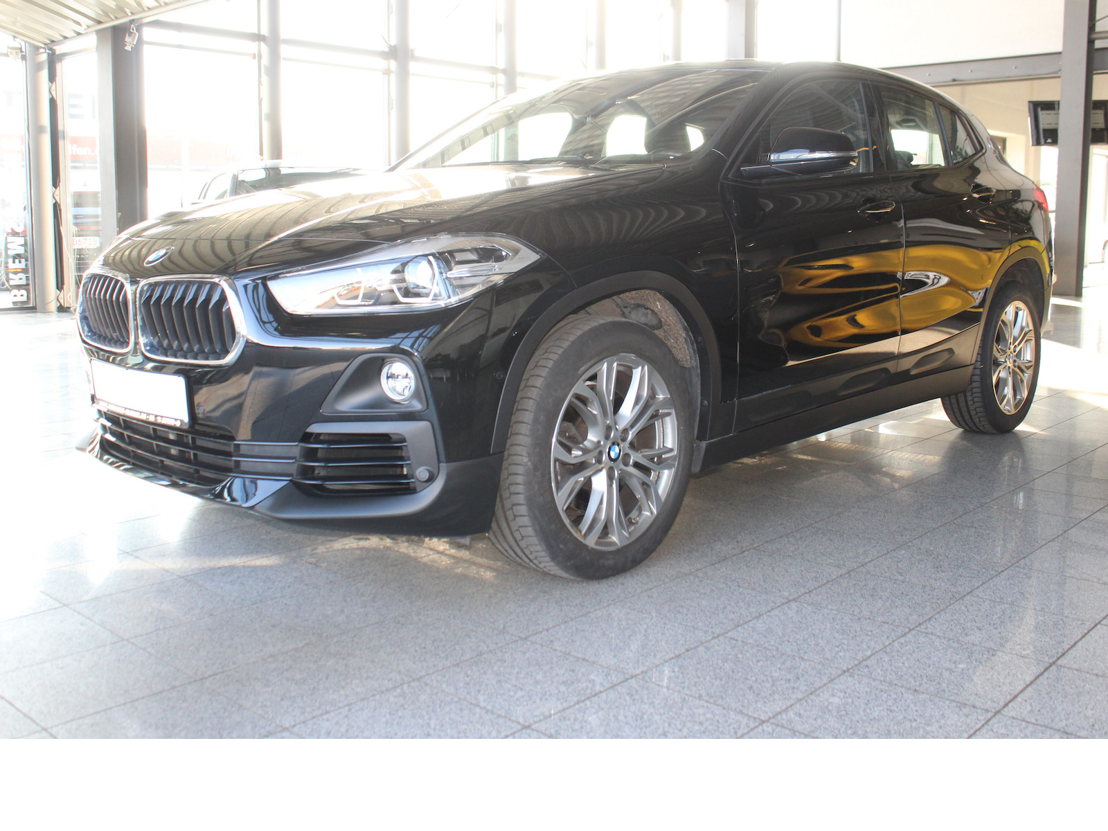BMW X2