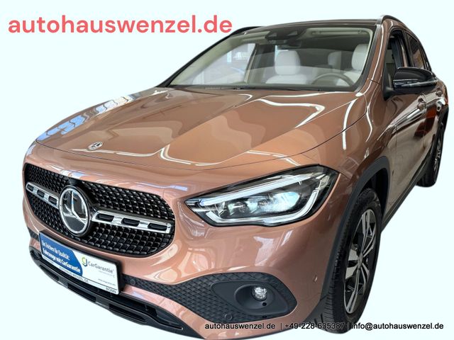 Mercedes-Benz GLA 220