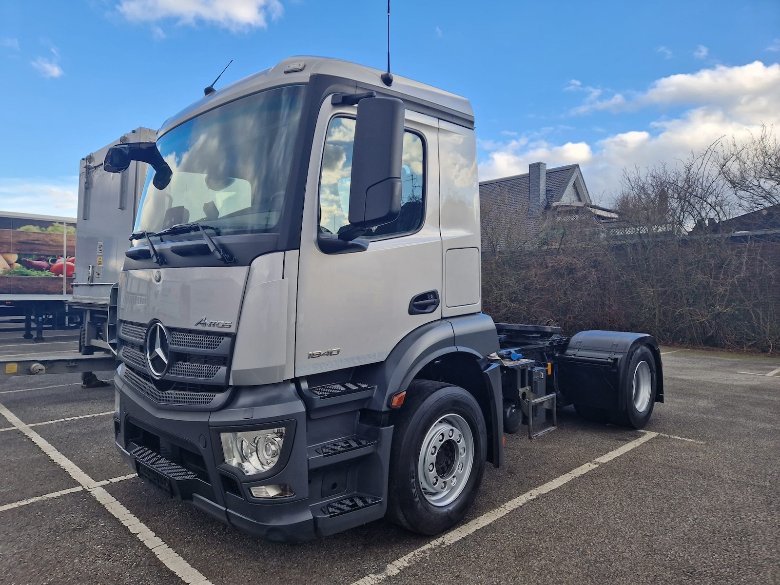Mercedes-Benz Antos 1840 4x2 SZM Nahverkehr
