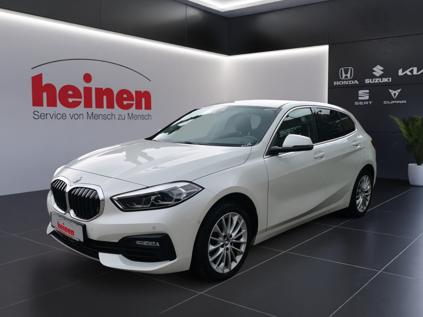 BMW 118
