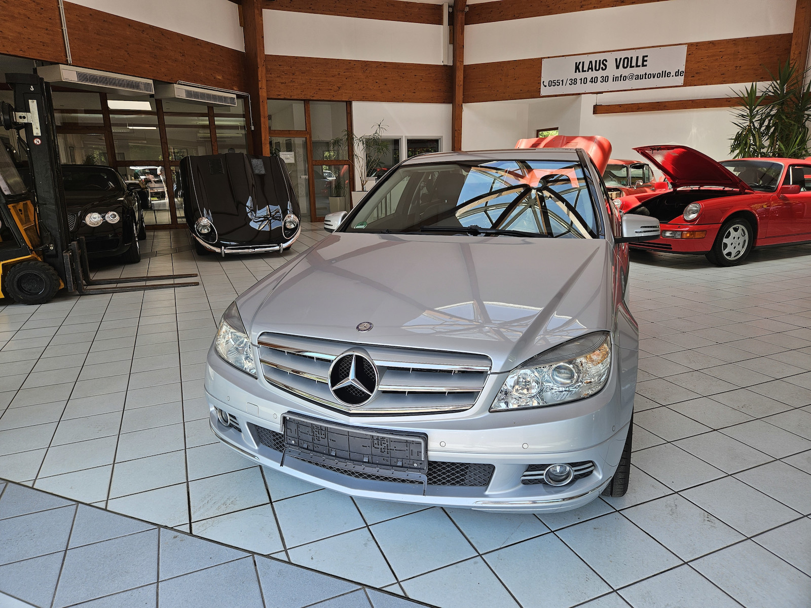 Mercedes-Benz C 180
