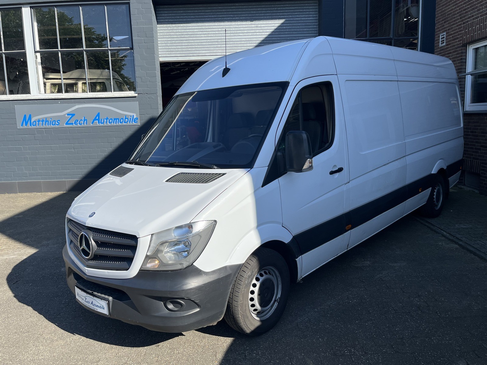 Mercedes-Benz Sprinter