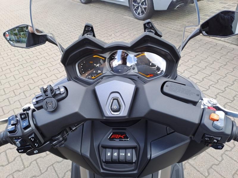 Kymco AK 550i Premium
