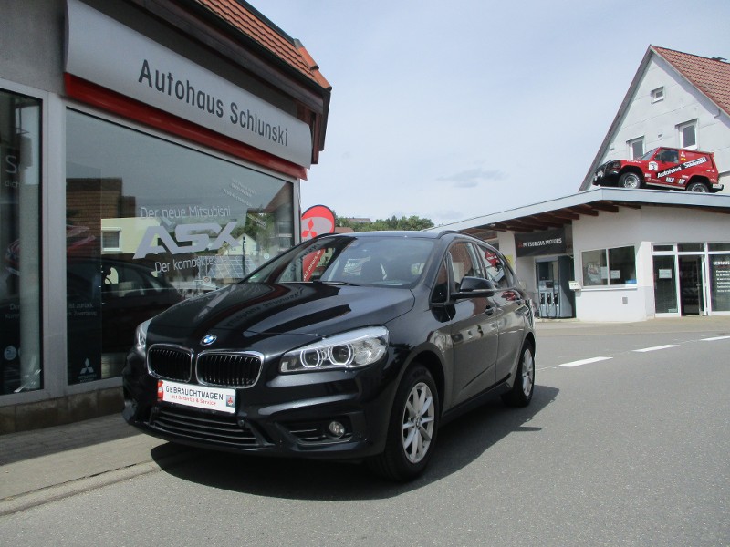 BMW 218
