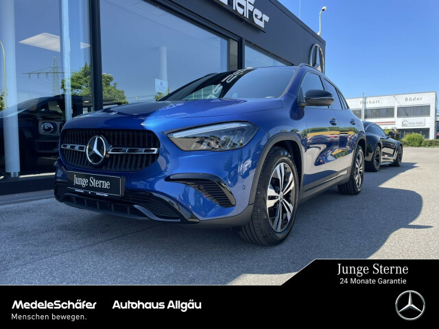 Mercedes-Benz GLA 200