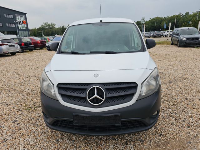 Mercedes-Benz Vito 114 Lang Klima Anhängerkupplung