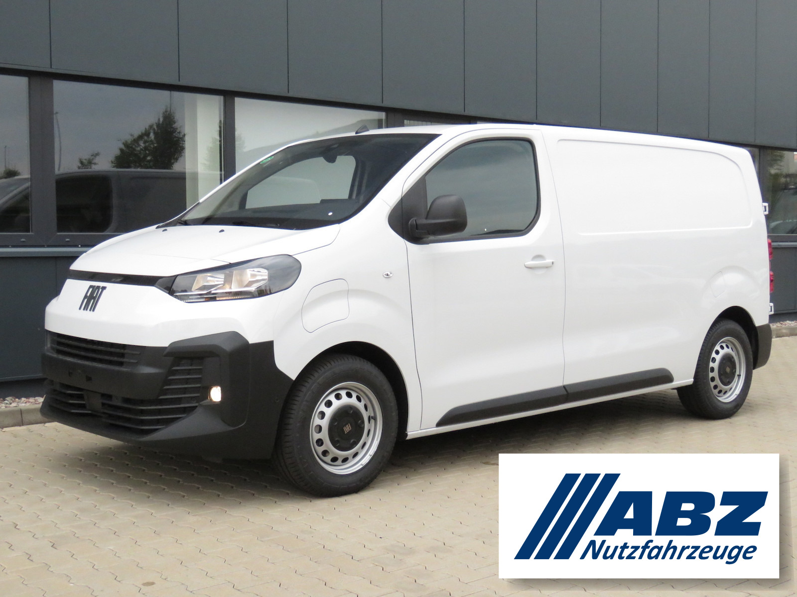 Fiat E-Scudo L2 / 75 kW/h / Vollausstattung