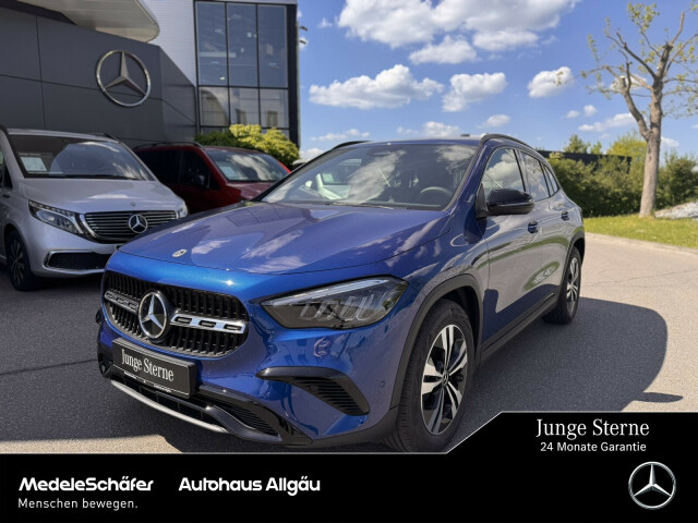 Mercedes-Benz GLA 200