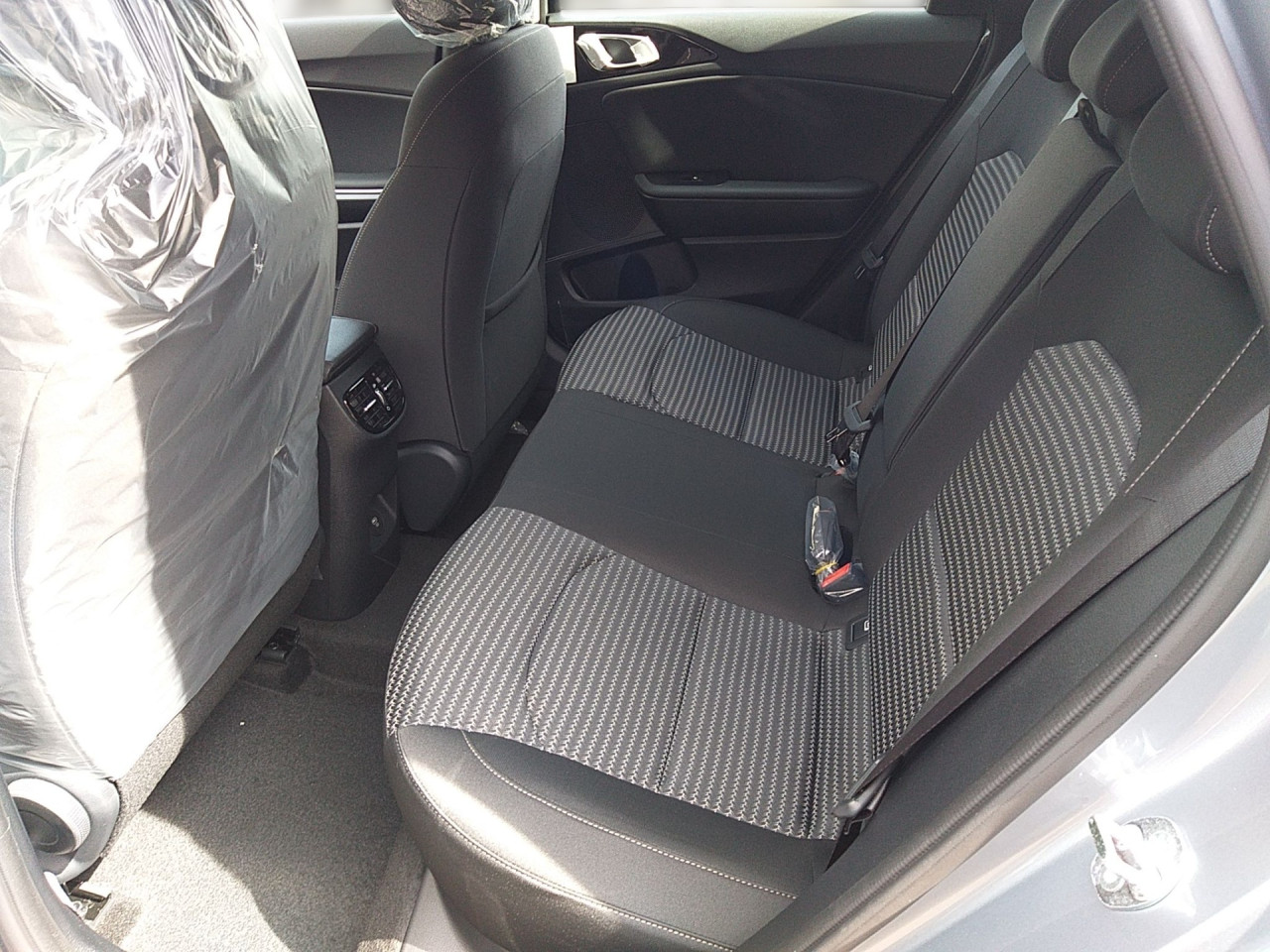 Kia cee'd – Bild 11