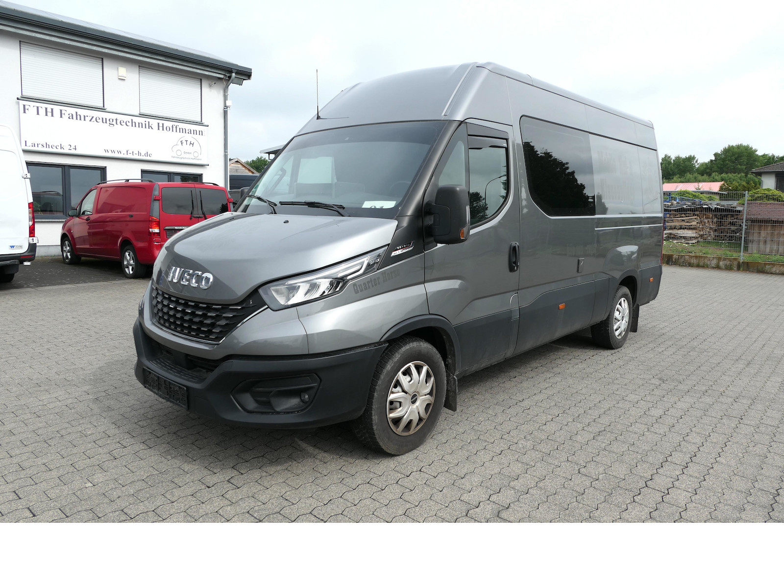Iveco Daily 35-210 L2H2 Mixto 5Sitze Bett Full Options