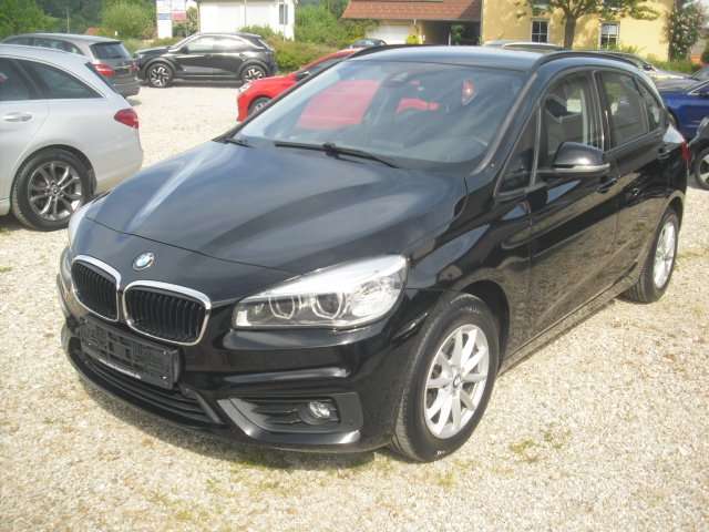 BMW 218