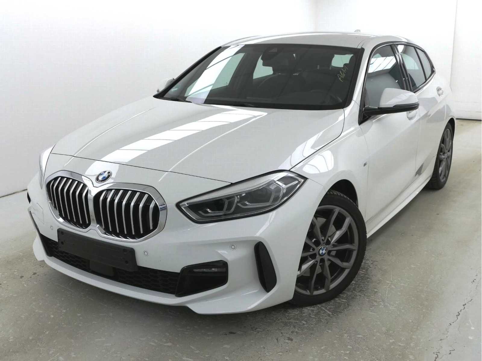 BMW 120