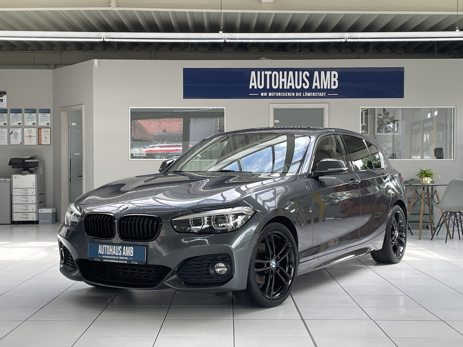 BMW 120