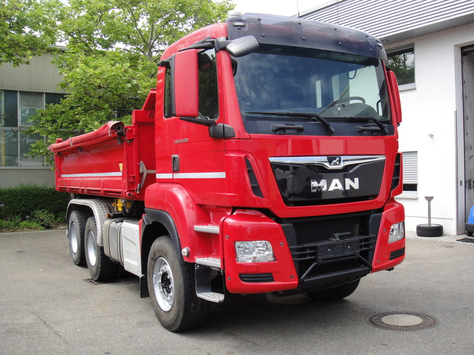 MAN TGS 26.500 6x4 3-S-Meillerkipper Automatic AHK