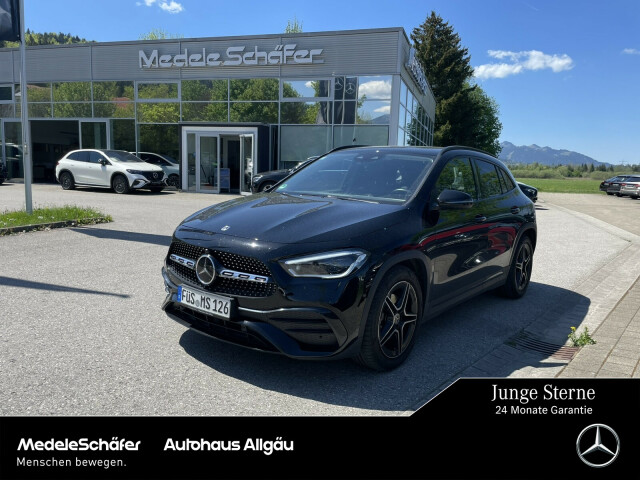 Mercedes-Benz GLA 200