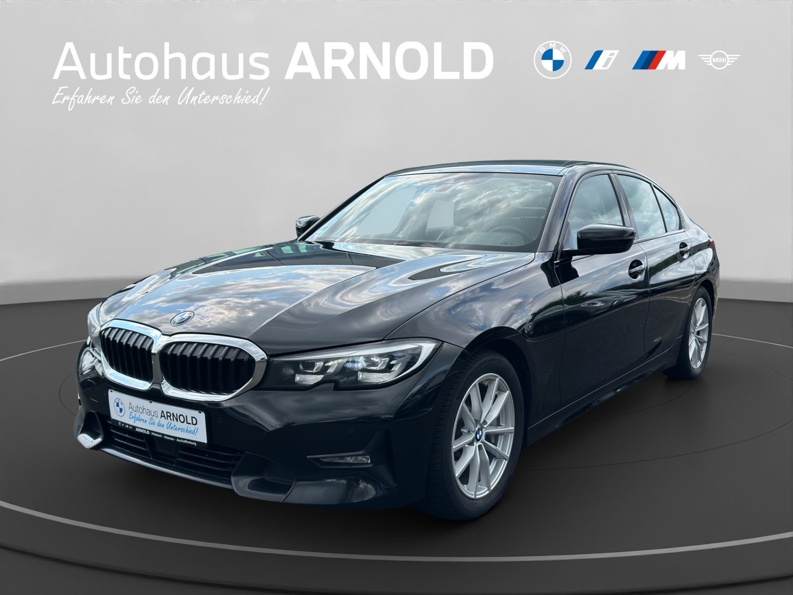 BMW 330