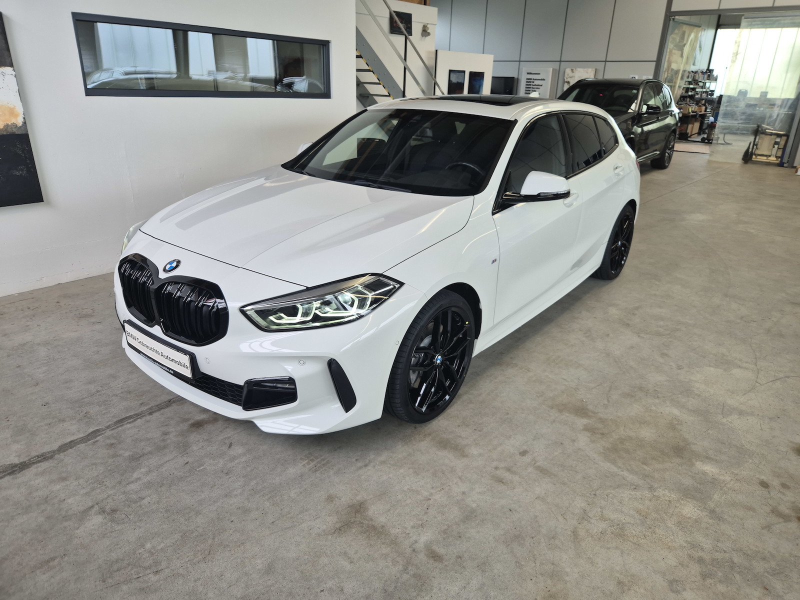 BMW 120