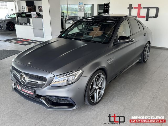 Mercedes-Benz C 63 AMG