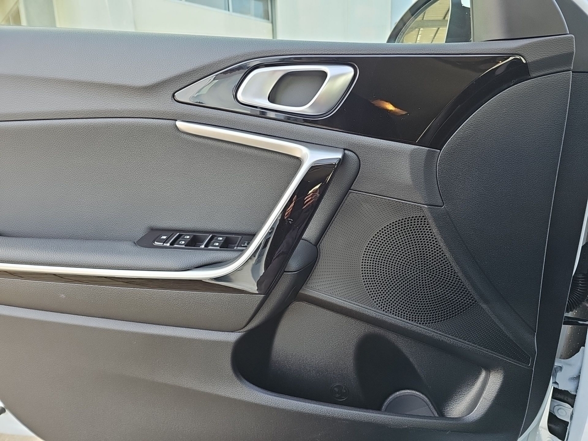 Kia cee'd – Bild 7