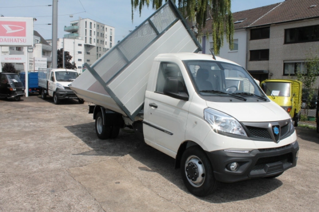 Piaggio Porter NP6 3-SeitenKipper 308 TW Klima Sofort!!