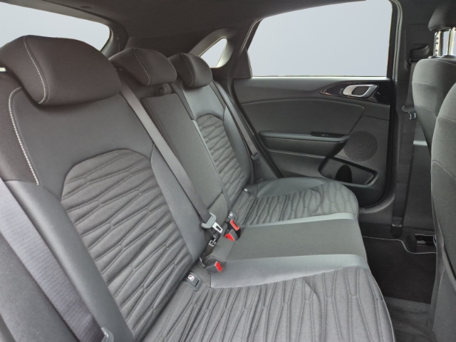 Kia cee'd – Bild 12