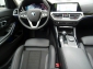 BMW 320i Sportline SAG,AHK,Ledersports,ACC