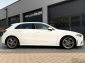 Mercedes-Benz A 180 Amg / Comand / Kamera / LED