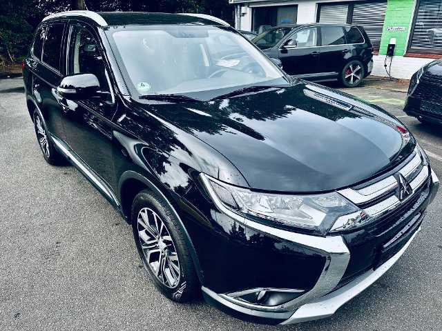 Mitsubishi Outlander SUV-Star+ 2.2 DI-D 4WD AT