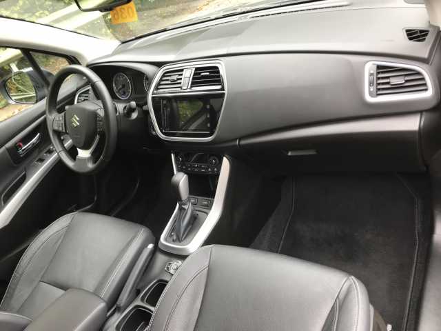Suzuki SX4 S-Cross