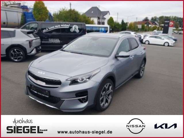 Kia XCEED 2022 — véhicule d'occasion importé