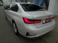 BMW 320D LuxuryLine,xDrive SAG,Leder,AHK,ACC