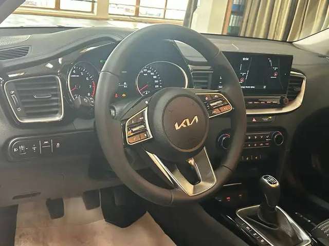 Kia cee'd – Bild 9
