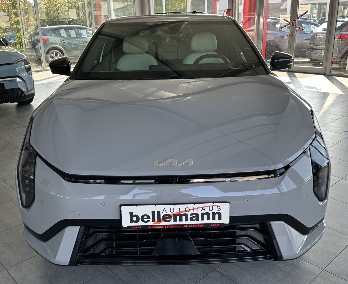 Kia EV4