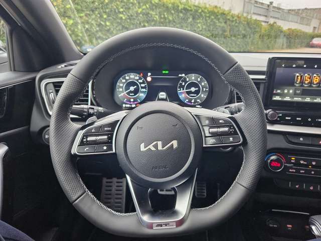 Kia cee'd – Bild 12