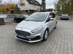 Ford S-Max Titanium 2,0 TDCI Aut Navi Kamera Temp PDC SHA AHK Alu17 E6